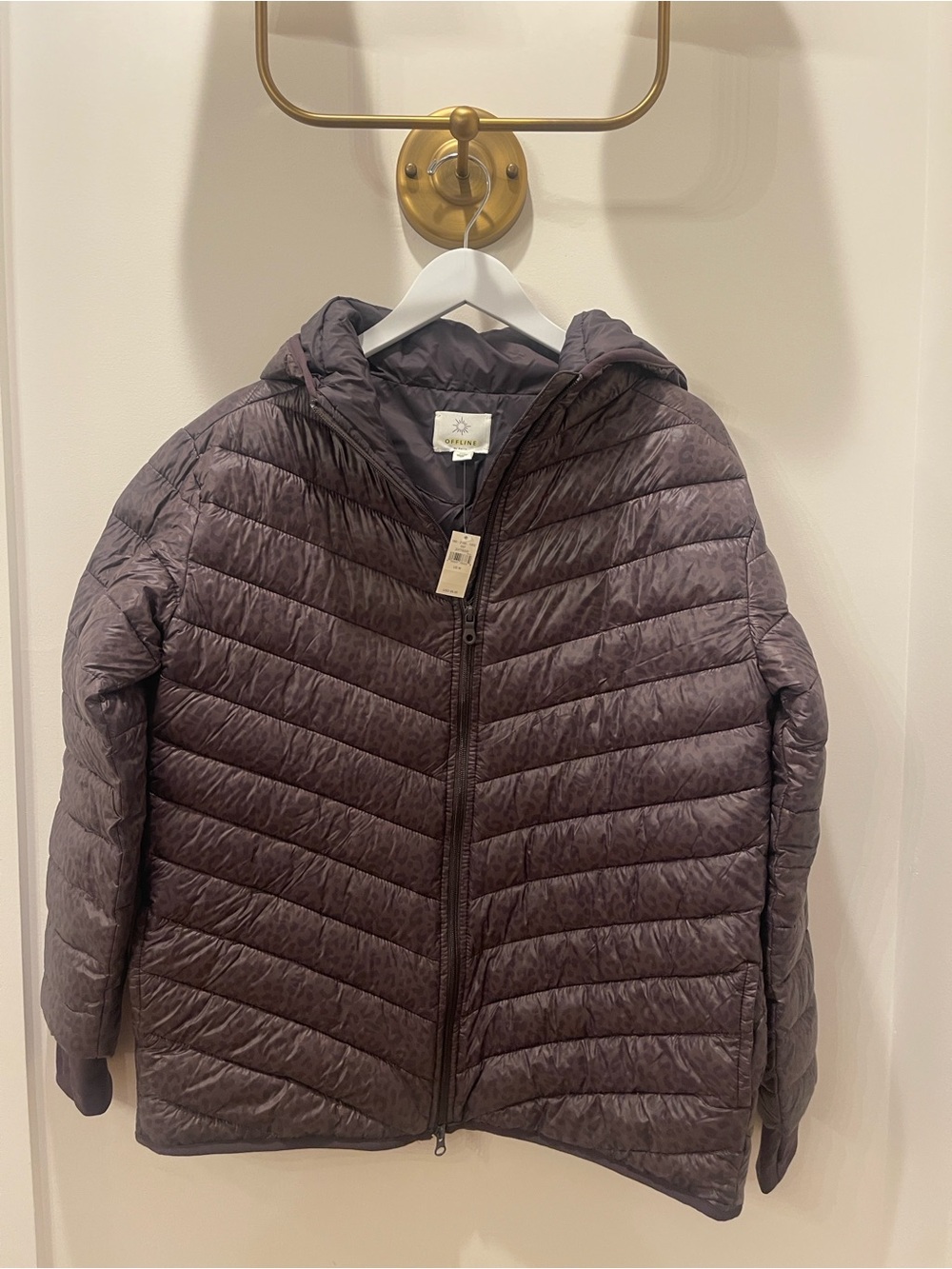 AERIE Quilted Hooded Puffer Jacket - Dark Slate/Leopard  MEDIUM